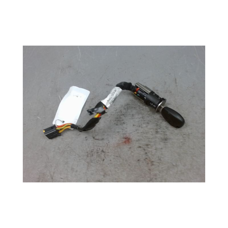ANTIVOL DE DIRECTION DACIA SANDERO 2008-