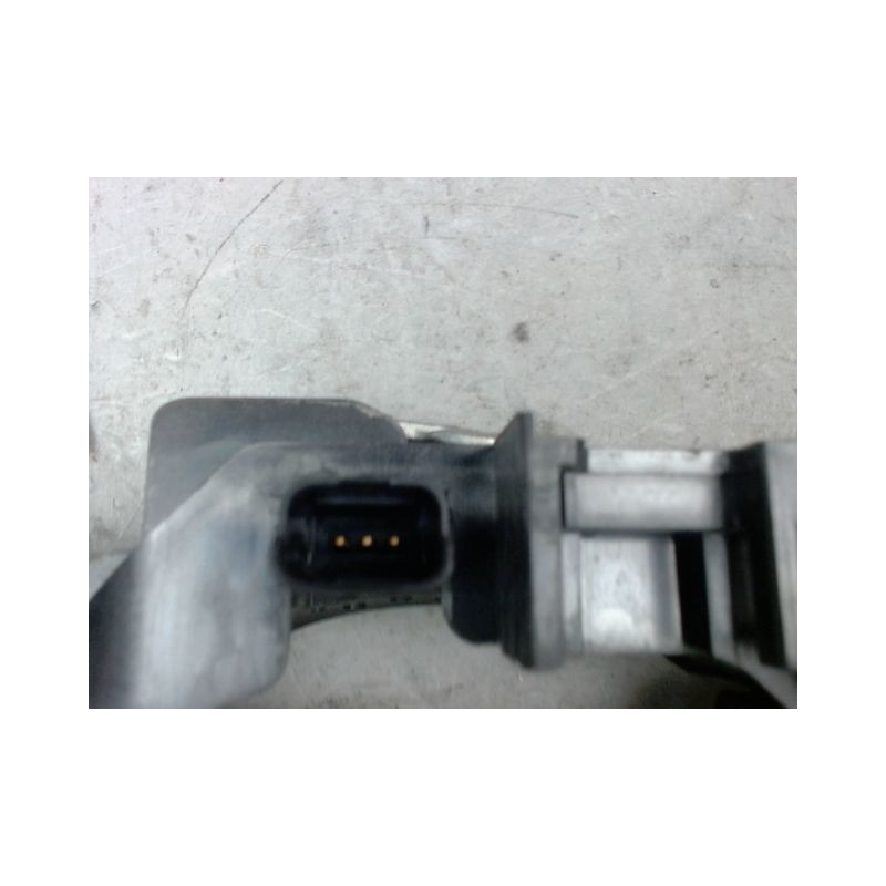 POIGNEE EXTERIEURE PORTE ARRIERE DROIT RENAULT MEGANE III 2008-