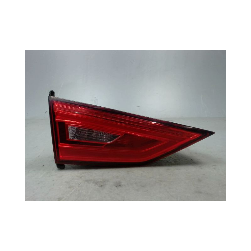 FEU ARRIERE INTERIEUR GAUCHE AUDI A3