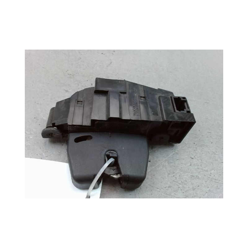 SERRURE HAYON  PEUGEOT 207 2006-2013
