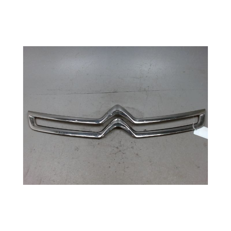 SIGLE CALANDRE CITROEN C3 2 PHASE 2 1.6 HDI - 8V TURB