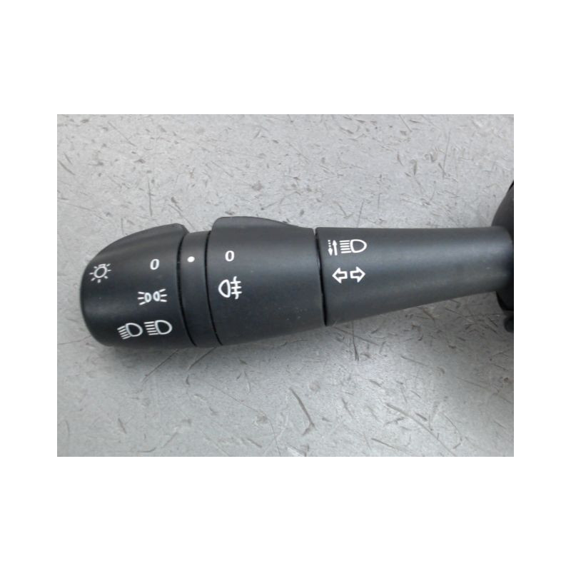 COMMANDE CLIGNOTANT RENAULT TWINGO