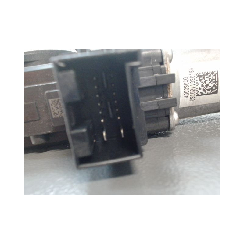 MECANISME+MOTEUR LEVE-GLACE ARRIERE DROIT SKODA ROOMSTER