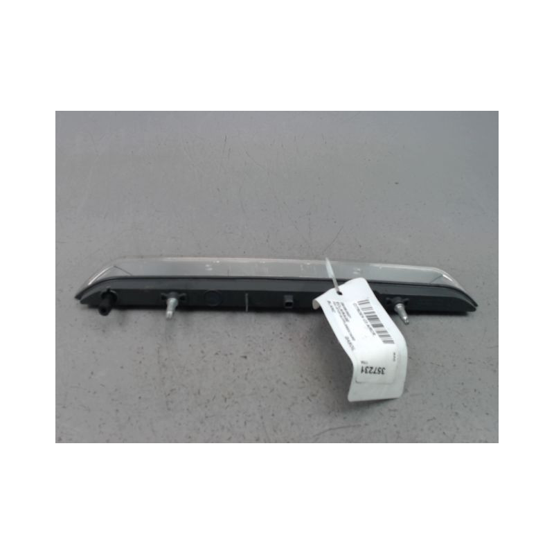 FEUX STOP SUPPLEMENTAIRE CITROEN C3 AIRCR.