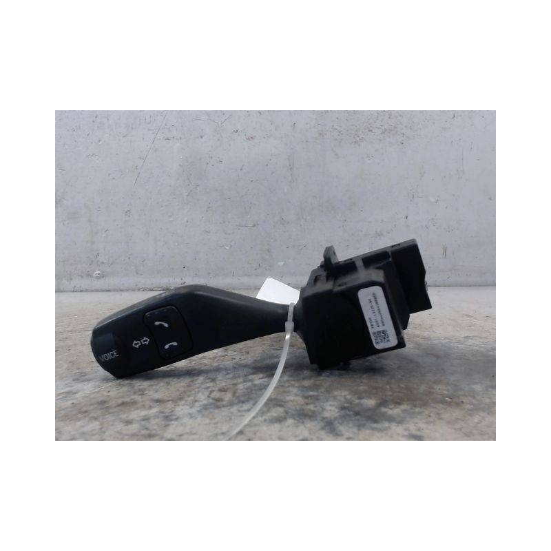 COMMANDE CLIGNOTANT FORD MONDEO