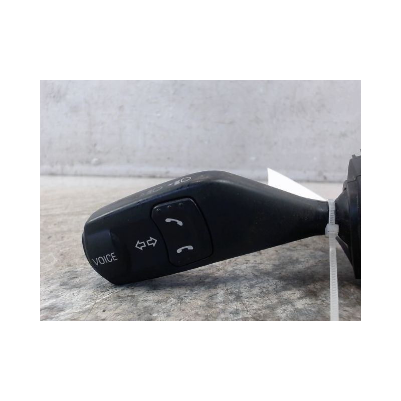 COMMANDE CLIGNOTANT FORD MONDEO