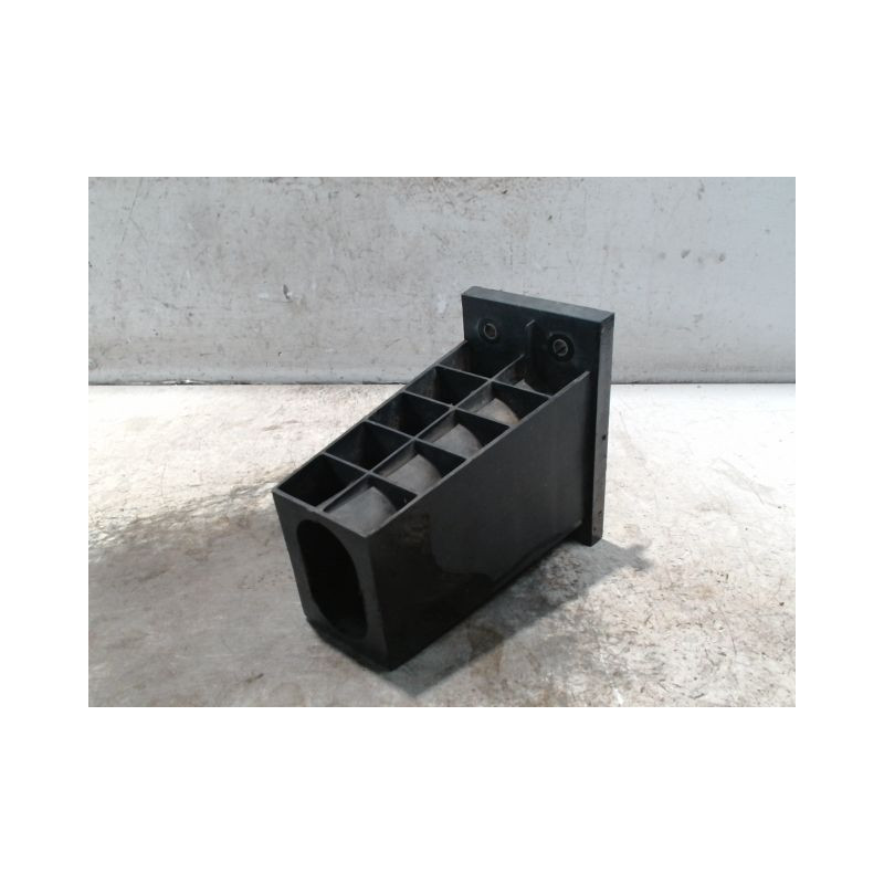 SUPPORT PARE-CHOC AVD CITROEN C4