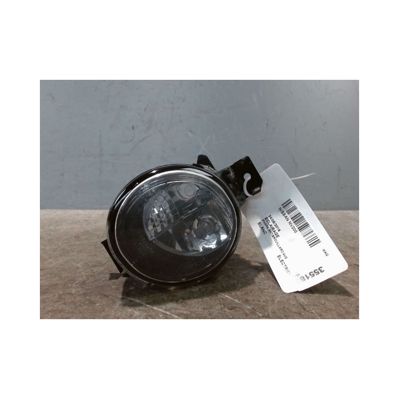 PHARE ANTIBROUILLARD AVANT GAUCHE NISSAN NV200