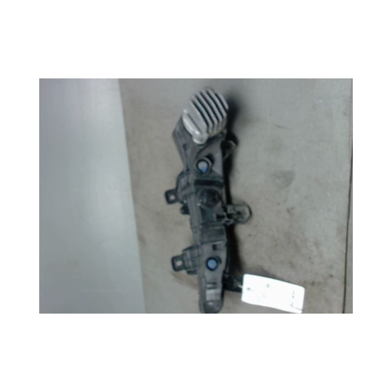 FEUX POSITION DROIT PEUGEOT 2008