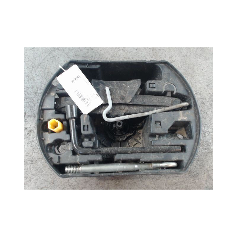 CRIC + MANIVELLE PEUGEOT 308 2011-