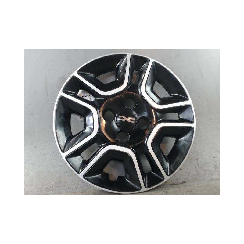 ENJOLIVEUR DE ROUE DACIA SPRING