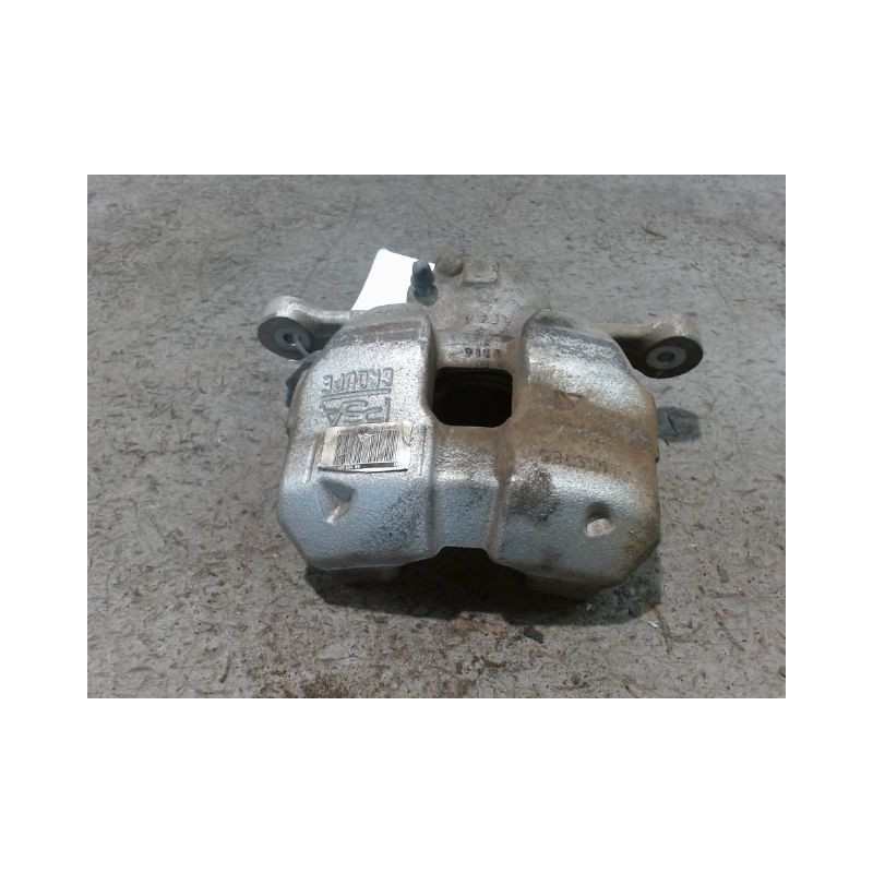 ETRIER DE FREIN AVANT DROIT OPEL CORSA 2010-