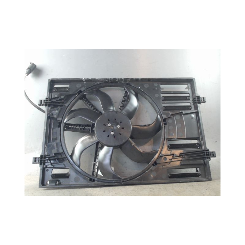 MOTEUR VENTILATEUR RADIATEUR SKODA KAMIQ