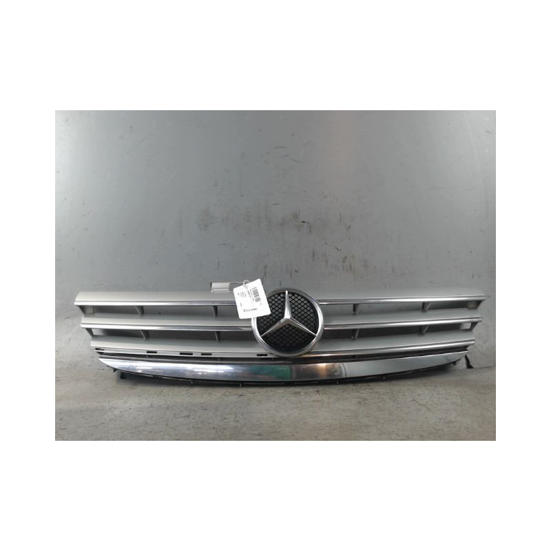 CALANDRE MERCEDES CLASSE A 3P