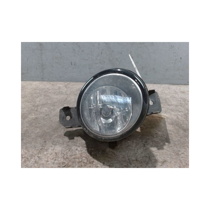 PHARE ANTIBROUILLARD AVANT DROIT RENAULT CLIO III 2010-