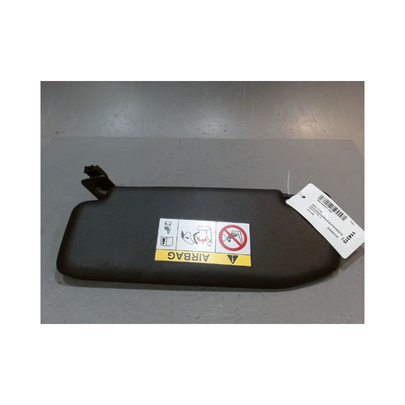 PARE-SOLEIL D PEUGEOT 208