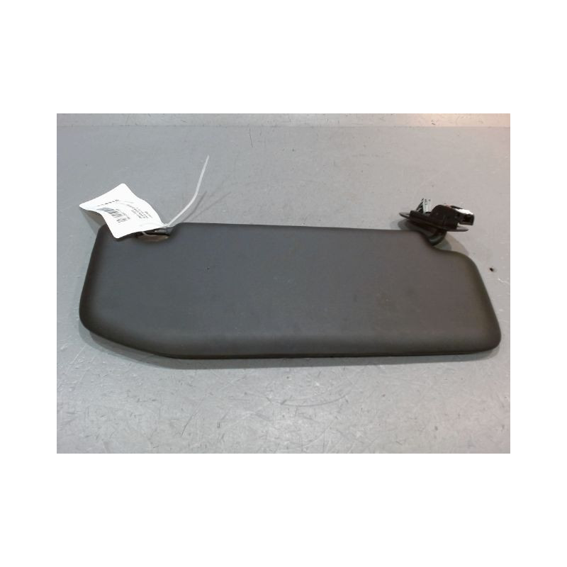 PARE-SOLEIL G PEUGEOT 208