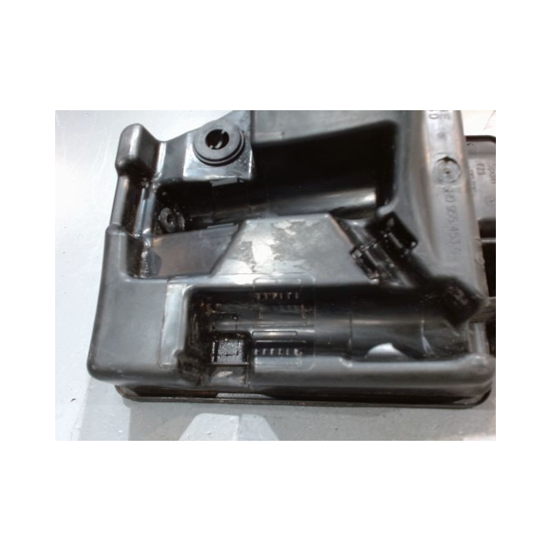 RESERVOIR LAVE-GLACE AVANT VOLKSWAGEN POLO