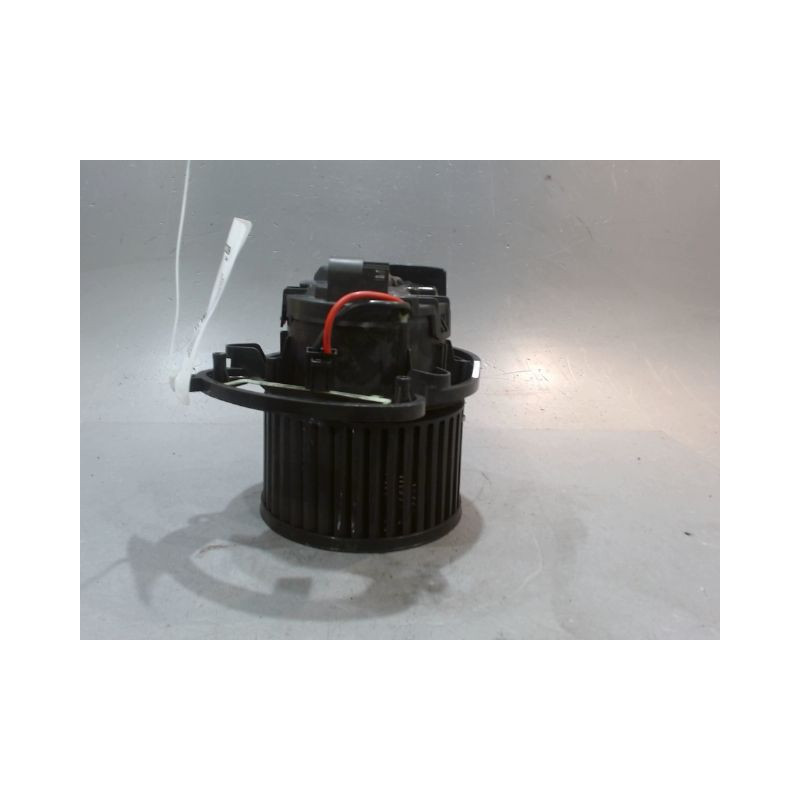MOTEUR VENTILATEUR CHAUFFAGE RENAULT KADJAR