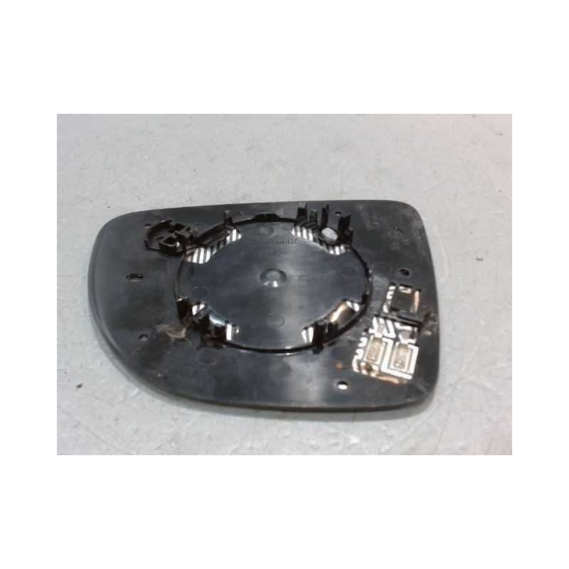 GLACE RETROVISEUR EXT D RENAULT CLIO