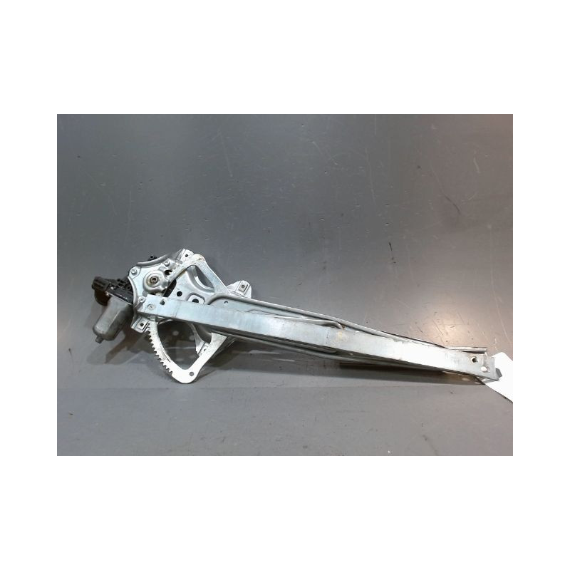 MECANISME+MOTEUR LEVE-GLACE AVANT DROIT TOYOTA YARIS