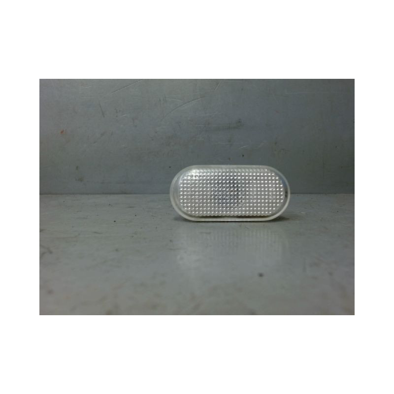 REPETITEUR AILE DROIT RENAULT TWINGO 2