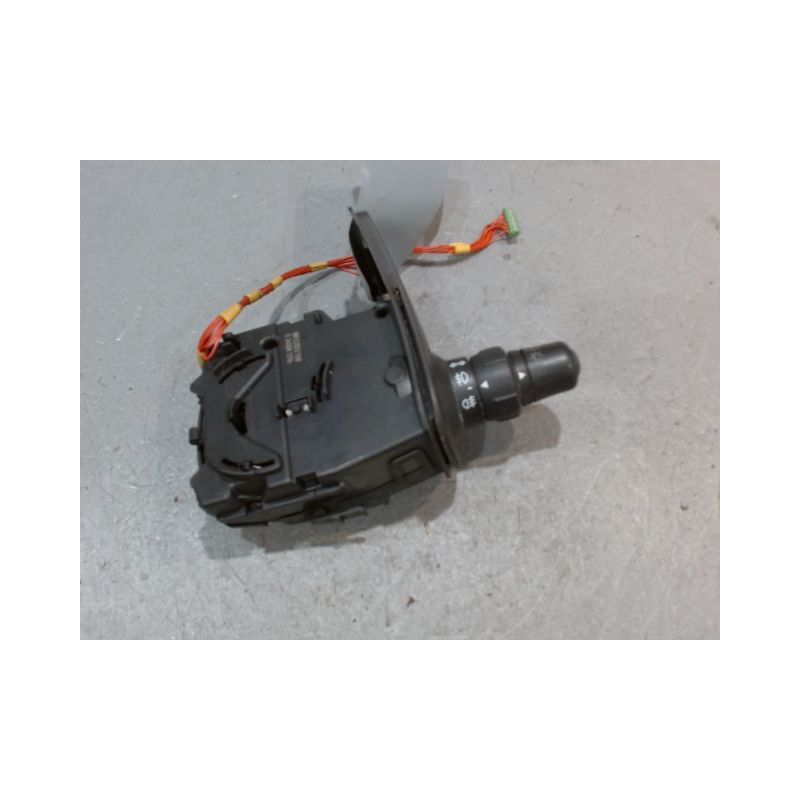 COMMANDE CLIGNOTANT RENAULT CLIO III
