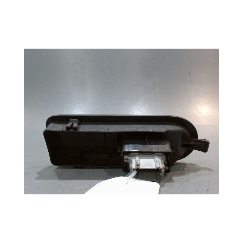COMMANDE LEVE-GLACE PORTE AVD RENAULT MEGANE