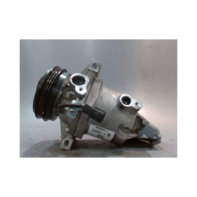 COMPRESSEUR AIR CONDITIONNE DACIA SANDERO