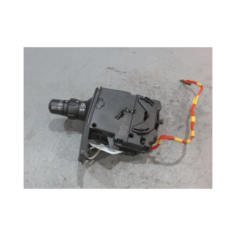 COMMANDE CLIGNOTANT RENAULT CLIO III