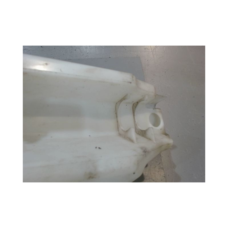 RESERVOIR LAVE-GLACE AVANT NISSAN JUKE