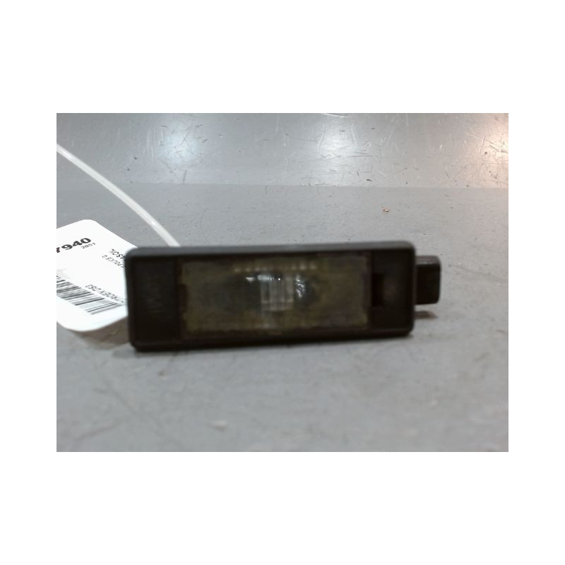 ECLAIREUR PLAQUE DE POLICE GAUCHE CITROEN DS3