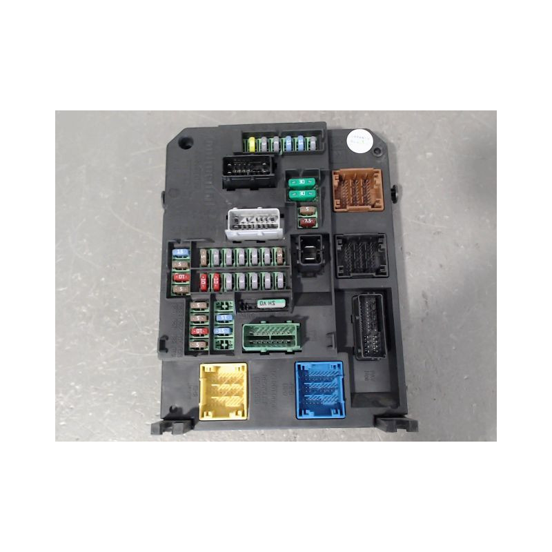 BOITIER GESTION HABITACLE PEUGEOT 308