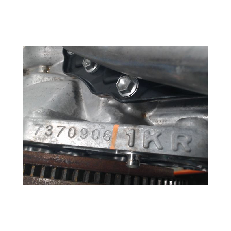 MOTEUR ESSENCE PEUGEOT 107 1.0