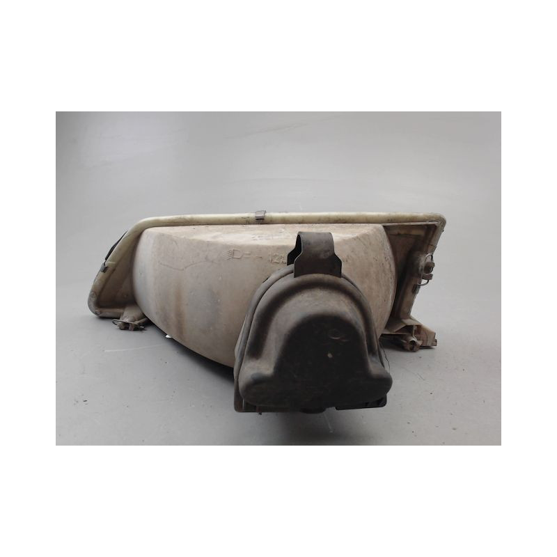 PHARE DROIT PEUGEOT 106KID/ATO