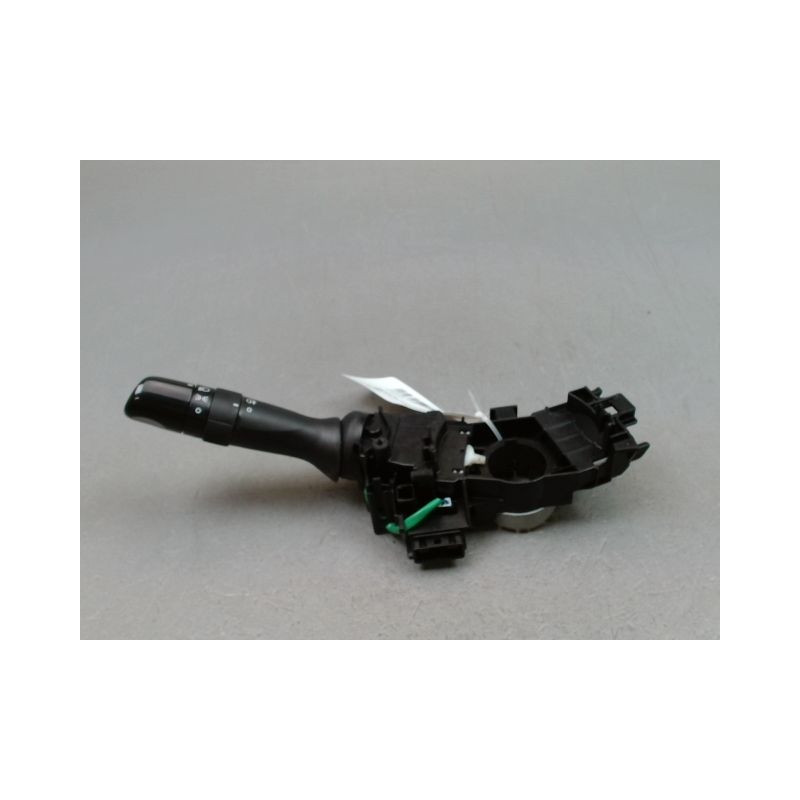 COMMANDE ECLAIRAGE TOYOTA AYGO 5P