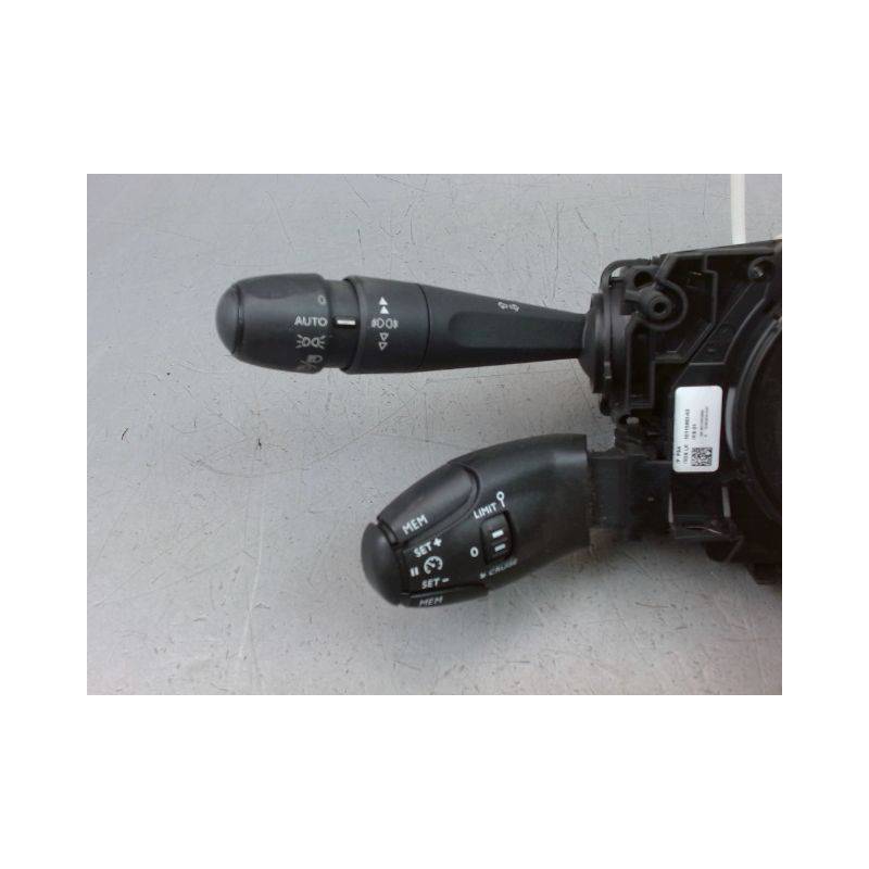 BLOC COMMODOS PEUGEOT 5008 2009-
