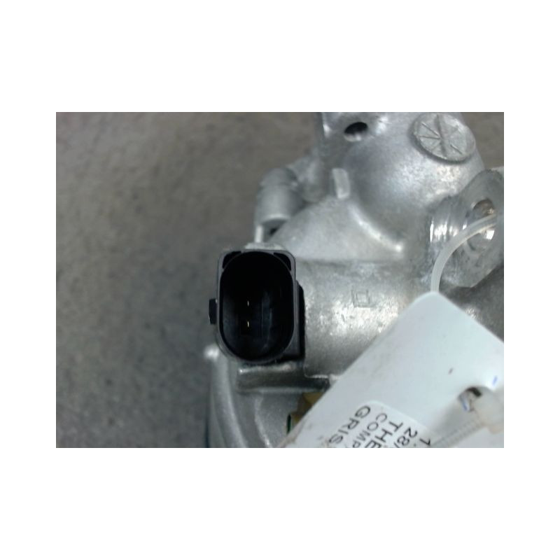 COMPRESSEUR AIR CONDITIONNE VOLKSWAGEN GOLF VI 2008-