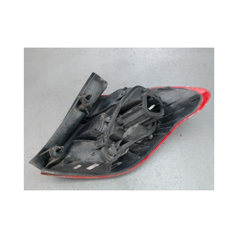 FEU ARRIERE GAUCHE  CITROEN C4
