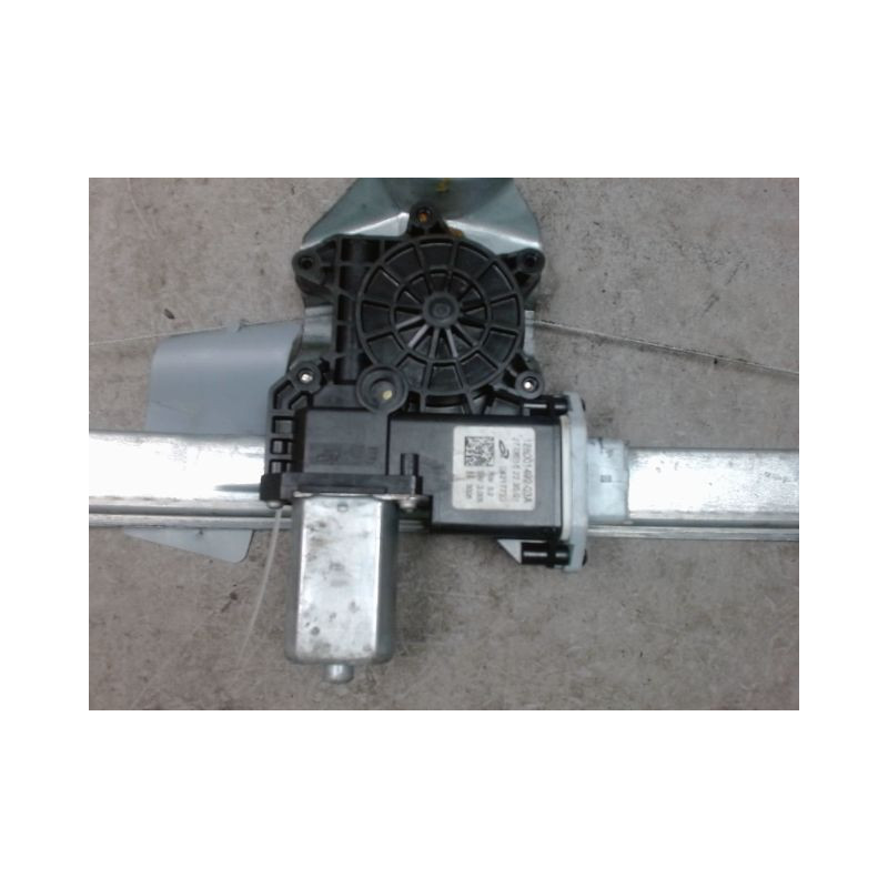 MECANISME+MOTEUR LEVE-GLACE AVANT GAUCHE RENAULT CAPTUR