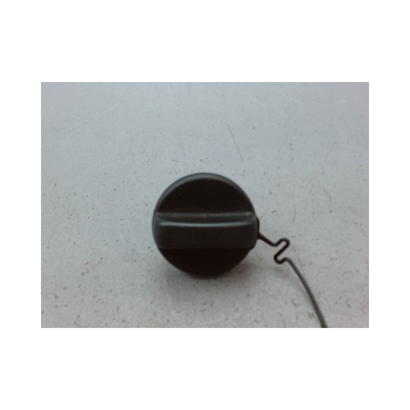 BOUCHON RESERVOIR A CARBURANT TOYOTA YARIS II Phase 1 2005-2009