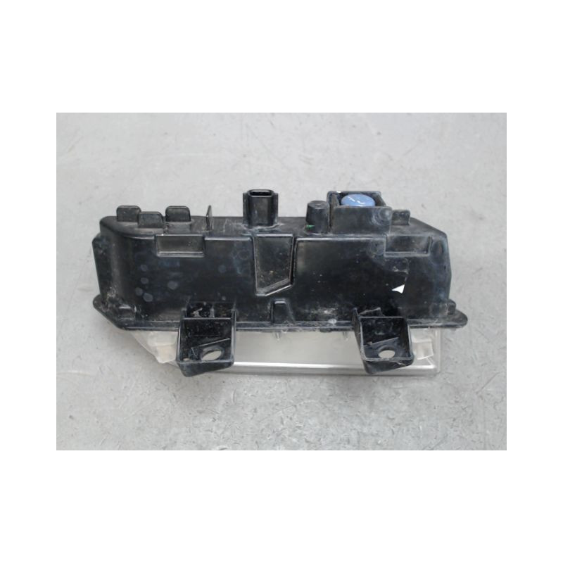 FEUX POSITION GAUCHE RENAULT CLIO