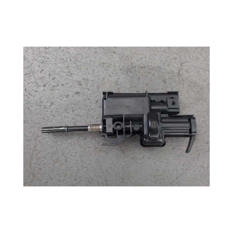 ACTIONNEUR TRAPPE CARBURANT RENAULT CLIO