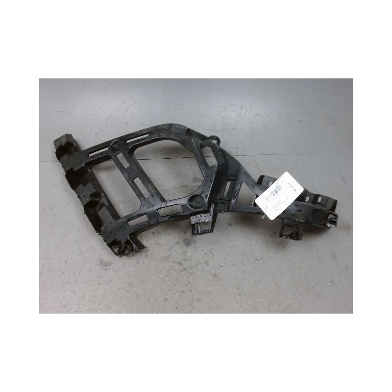 SUPPORT PARE-CHOC ARG PEUGEOT 3008