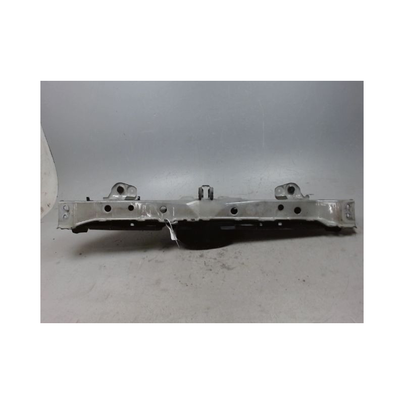 TRAVERSE SUPERIEURE ARMATURE AVANT TOYOTA YARIS 2005-