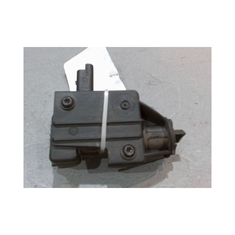 ACTIONNEUR TRAPPE CARBURANT CITROEN DS4