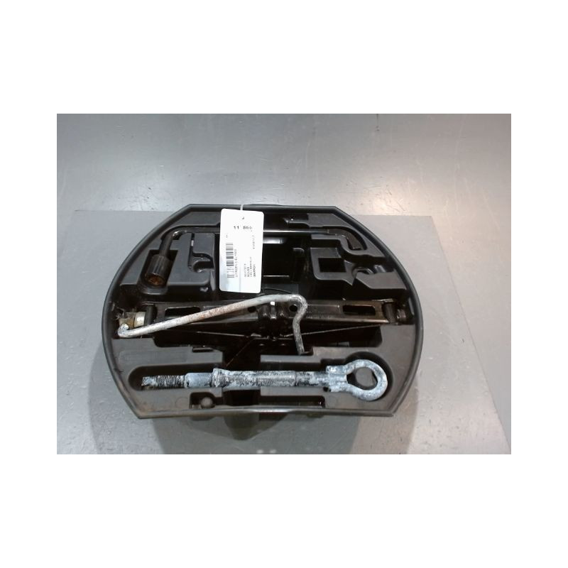 CRIC + MANIVELLE CITROEN C-ELYSEE