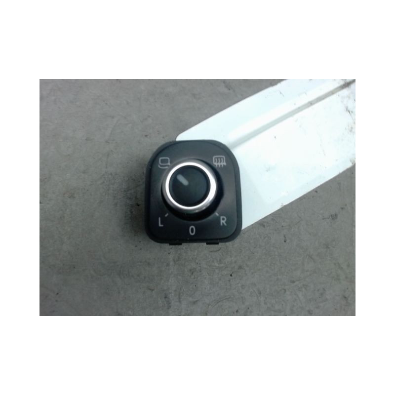 COMMANDE RETROVISSEUR EXTERIEUR ELECTRIQUE VOLKSWAGEN GOLF VI 2008-