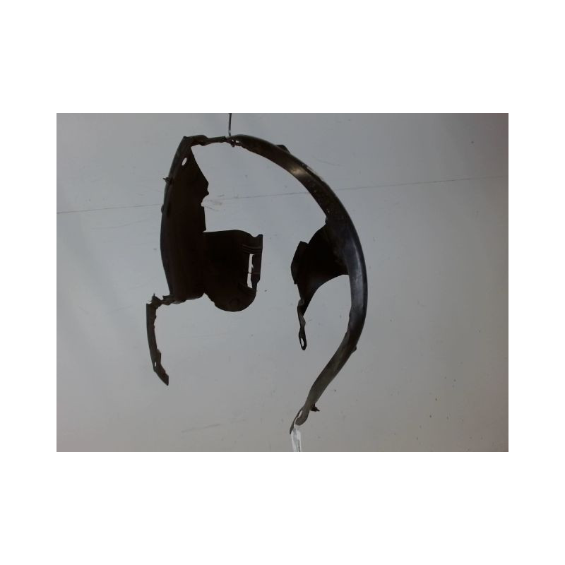 PARE-BOUE AVANT GAUCHE RENAULT CLIO II PH.2 01-06