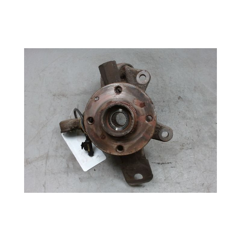 PIVOT AVANT DROIT PEUGEOT 107